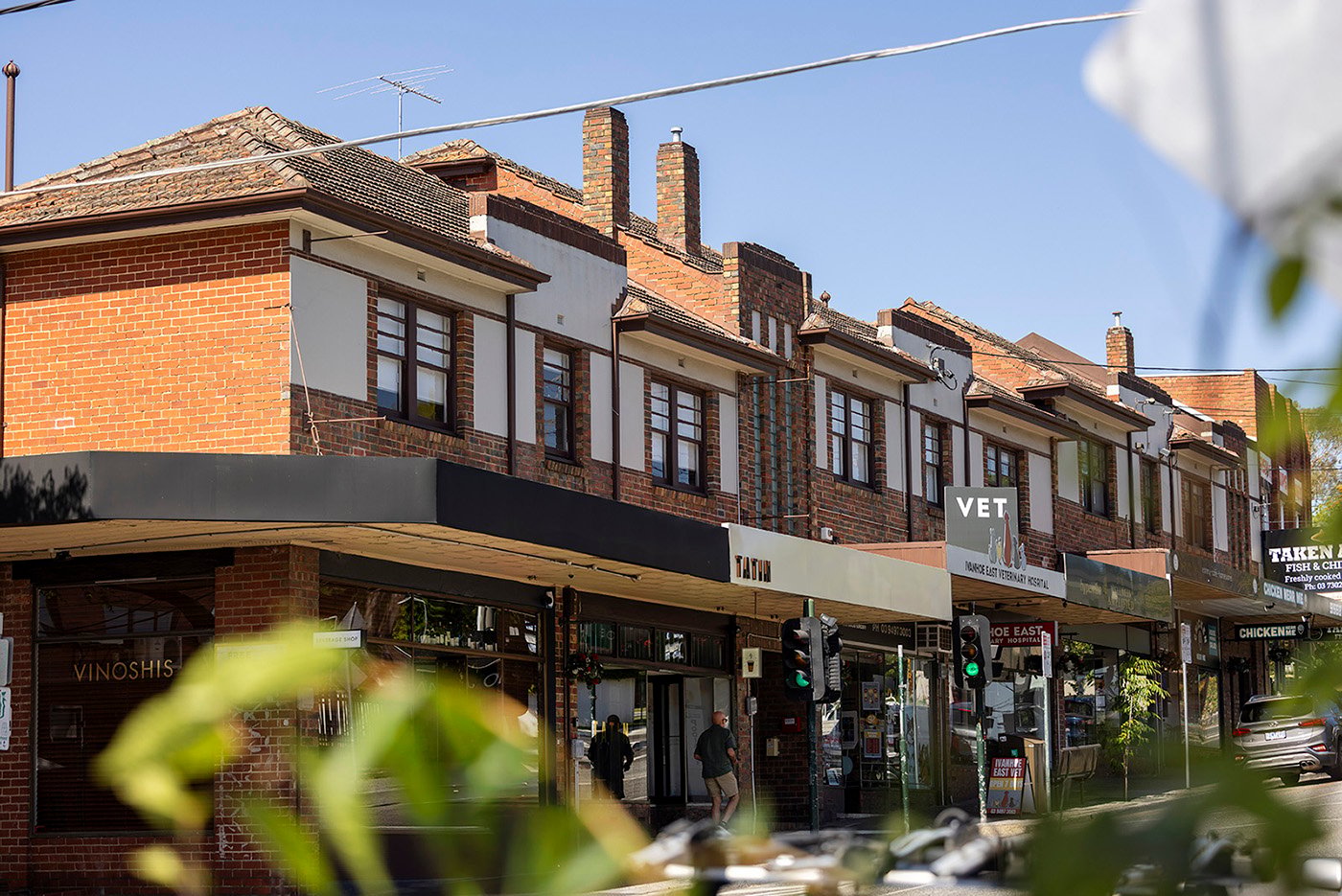 East Ivanhoe Village shopping strip